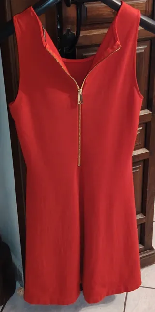 Abito Motivi Rosso Giro Manica Svasato