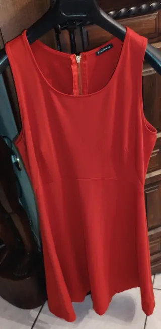 Abito Motivi Rosso Giro Manica Svasato