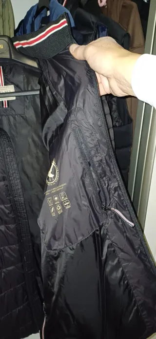 Chaqueta Sfera Essentials Talla L Negra