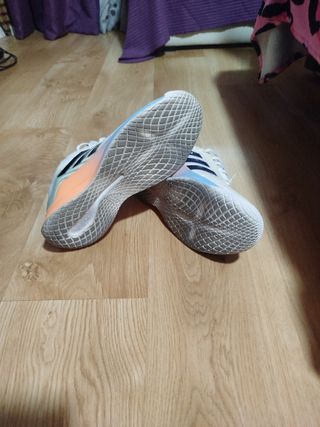 Zapatillas Adidas Blancas y Azules