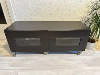 Mueble TV con ruedas 1.2x0,4x0,34 alto