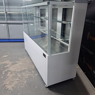 Vitrina expositora refrigerada pastelera