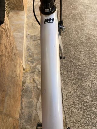 Bicicleta carretera BH G7