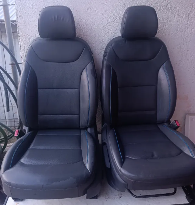 Asientos Hyundai Ioniq completo