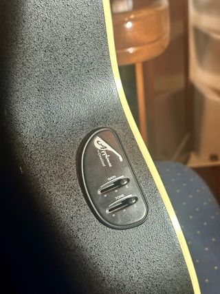 Guitarra Ovation Electroacústica Negra