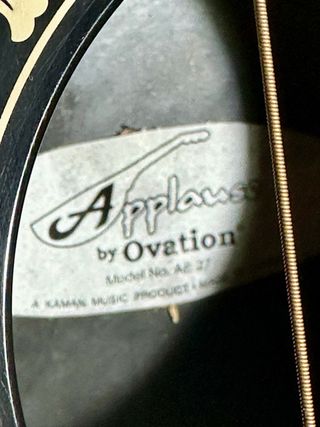 Guitarra Ovation Electroacústica Negra