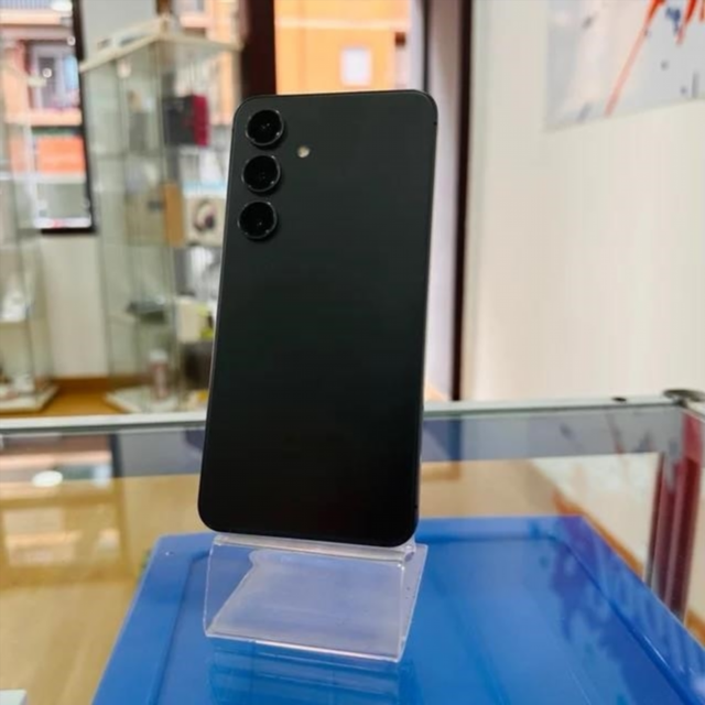 Samsung Galaxy S22 nero 128 GB 5G 8 GB RAM