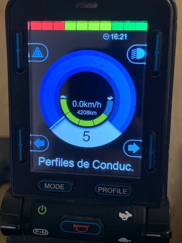 Silla de ruedas eléctrica Quickie basculante