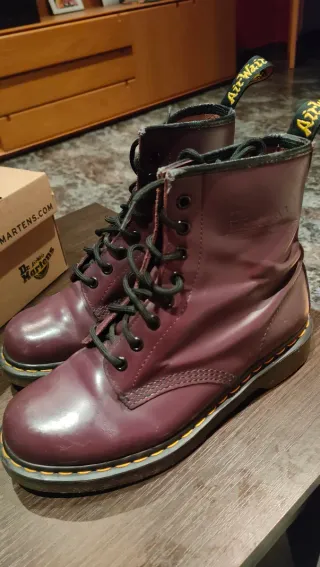 Stivali Dr. Martens viola taglia 40