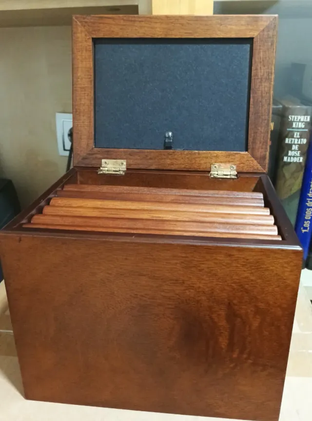 Caja de madera para fotos