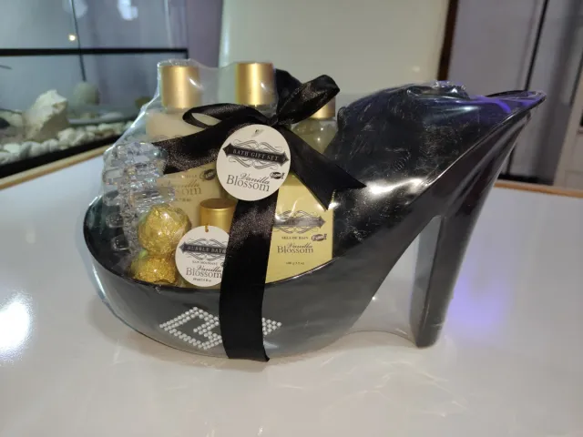 Pack regalo zapato tacón baño