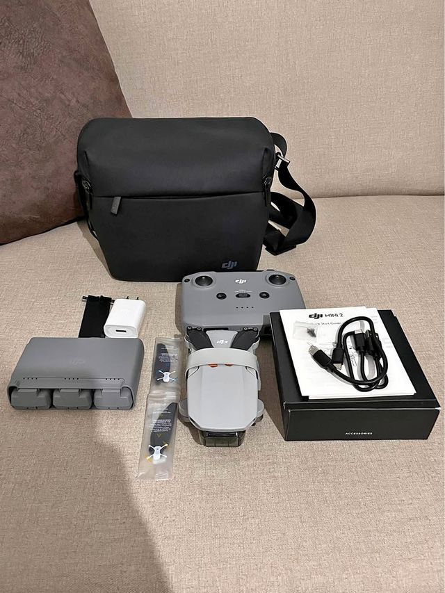 DJI Mini 2 Fly More Combo