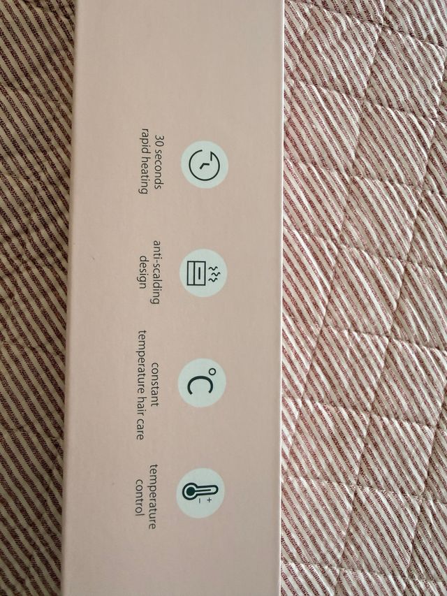 Cepillo Alisador VVK Rosa y Gris