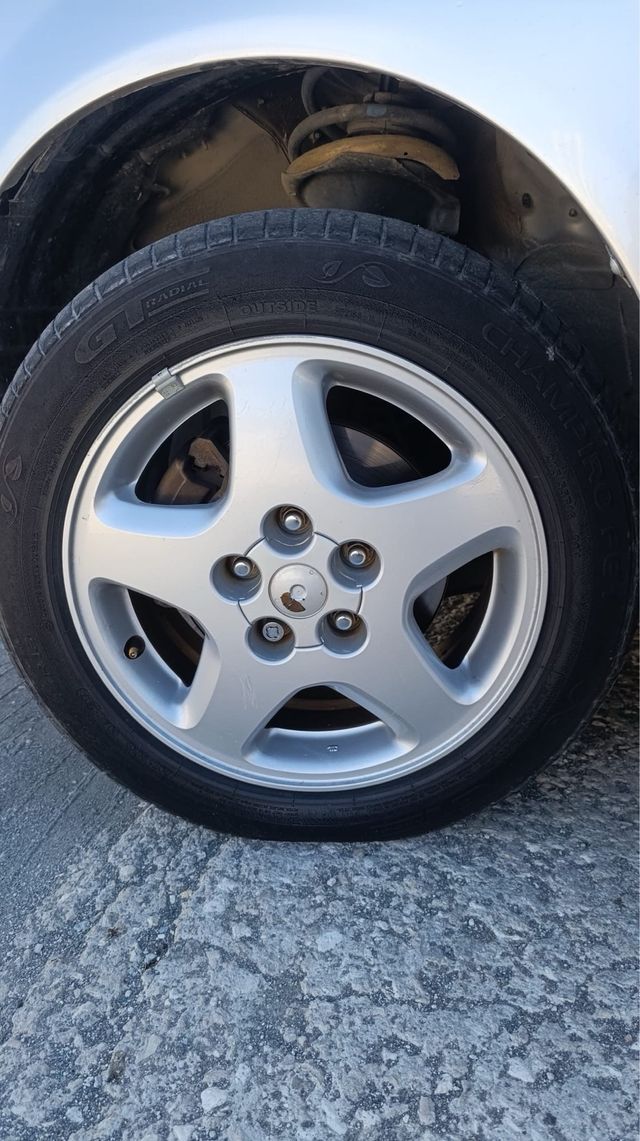 Despiece Nissan Almera Tino 2.2D 2002