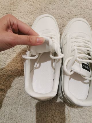 Zapatillas deportivas blancas plataforma