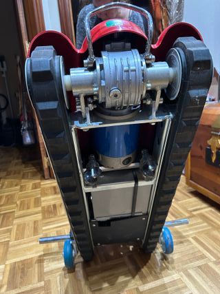 Oruga salvaescaleras para silla de ruedas