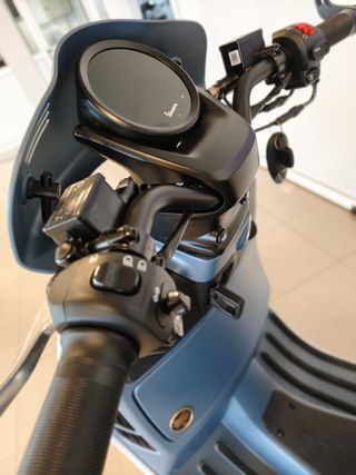 Vespa GTV 310 Officina 8
