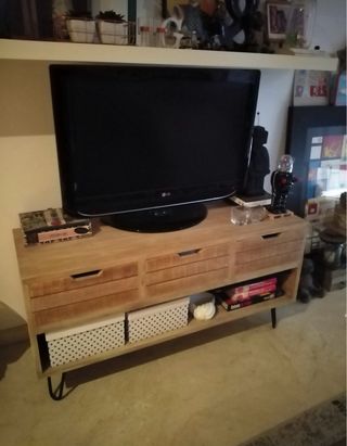 Mueble rústico madera 3 cajones y hueco