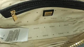 Bolso Guess Negro Noelle