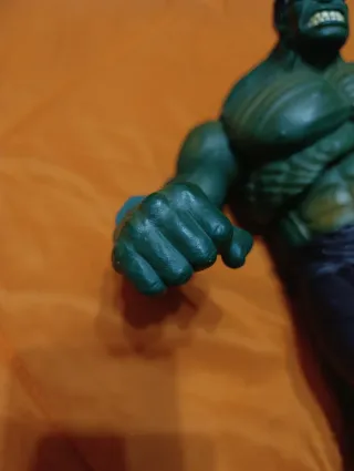 Urge Venta Figura Hulk