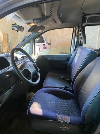 Peugeot Expert 6 plazas 2.0HDI 95cv