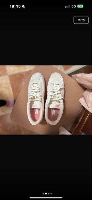 Zapatillas Nike Rosas y Blancas