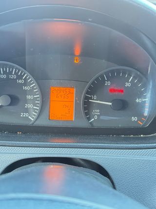 Se vende Mercedea Mercedes vito  2009