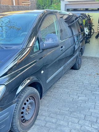 Se vende Mercedea Mercedes vito  2009