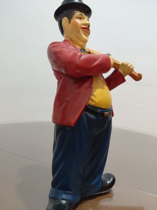 Figura El Gordo y el Flaco cerámica