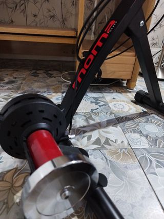 Rodillo para bicicleta marca MOMA