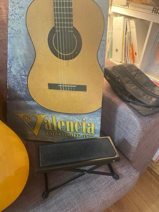 Guitarra Española 3/4 Valencia con extras