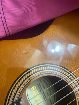 Guitarra Española 3/4 Valencia con extras