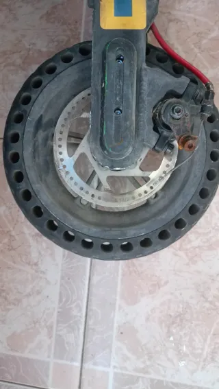 Rueda trasera patinete eléctrico Xiaomi