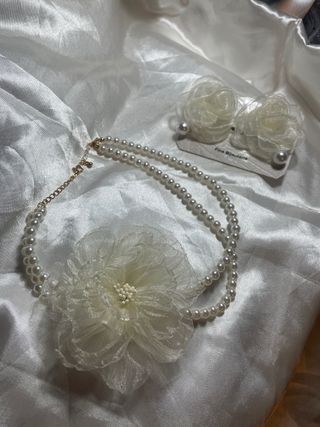 Conjunto Novias Seda Blanco Collar y pendientes