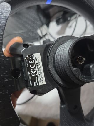 Volante Thrustmaster T300 con pedali , Motore