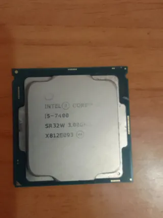 Intel Core i5-7400 3.00GHz SR32W