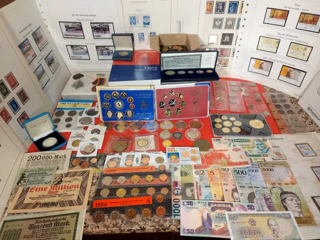 Lote Coleccionismo: Monedas, Billetes y Sellos