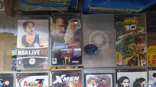 Lot 13 giochi per PSP