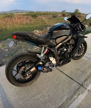 Tubo de escape Austin Racing Honda CBR650R