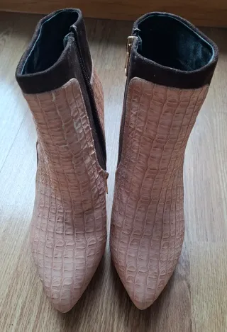 Botines tacón mujer piel marrón y rosa