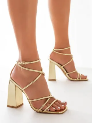 Sandalias de fiesta doradas