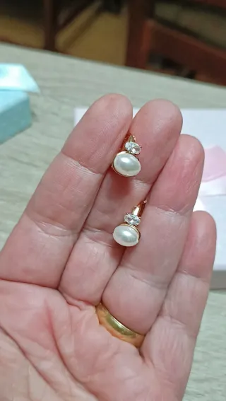 Pendientes perla y circonita dorados