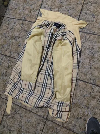 Gabardina Burberry Beige Clásica talla L XL 