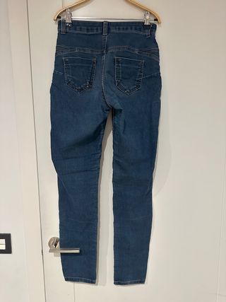 Pantalón vaquero azul