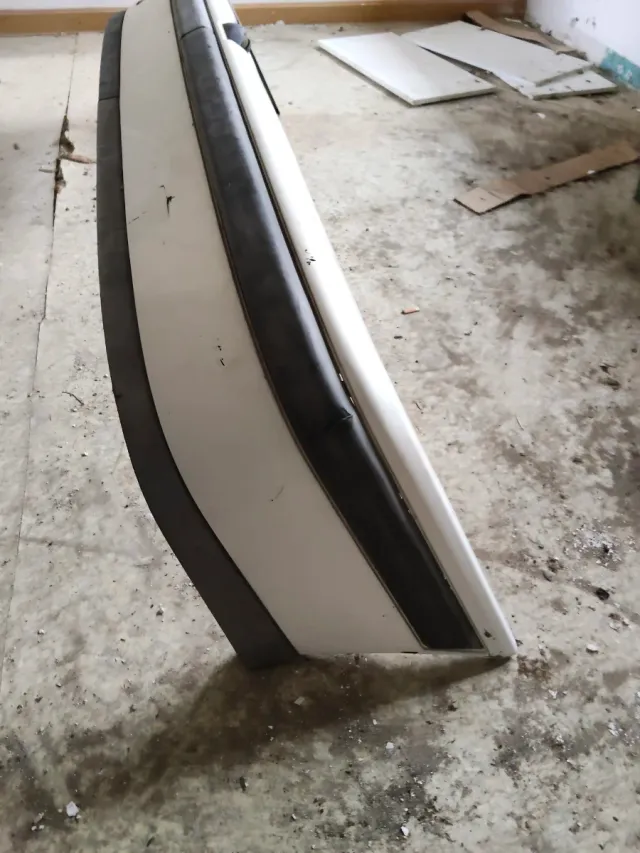 Paragolpes trasero Opel Kadett GSI 8v