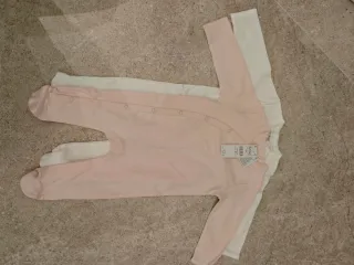Pijama bebé 9 meses rosa y blanco