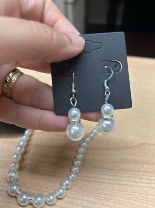 Conjunto Collar, Pendientes y Pulsera Perlas