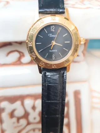 Reloj Timex Vintage Mujer Dorado