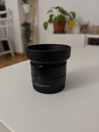 Sony a6300 + 2 objetivos + 4 baterías
