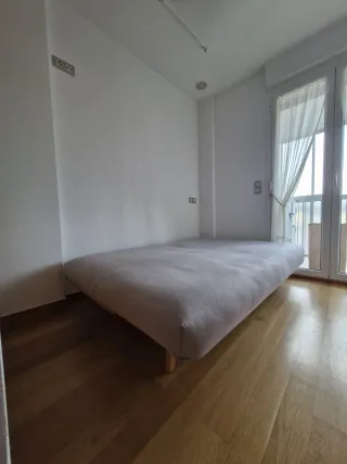 Sofá cama gris 2m x 1.30m